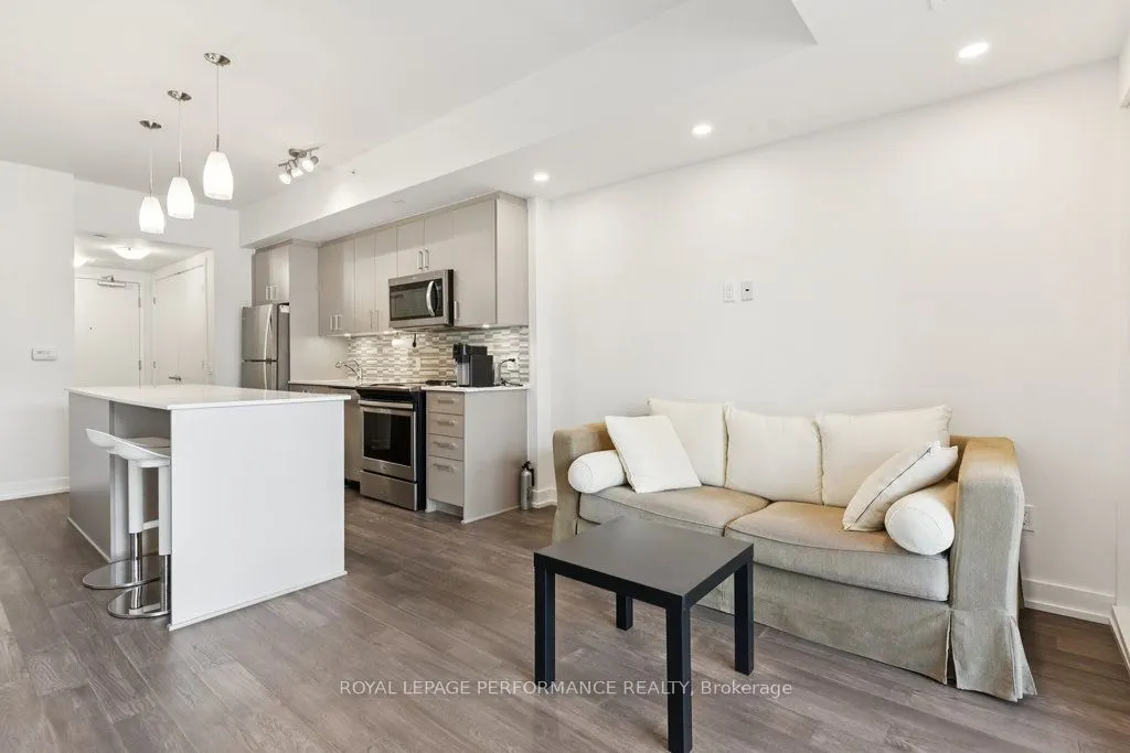 280 Herzberg Road, #4