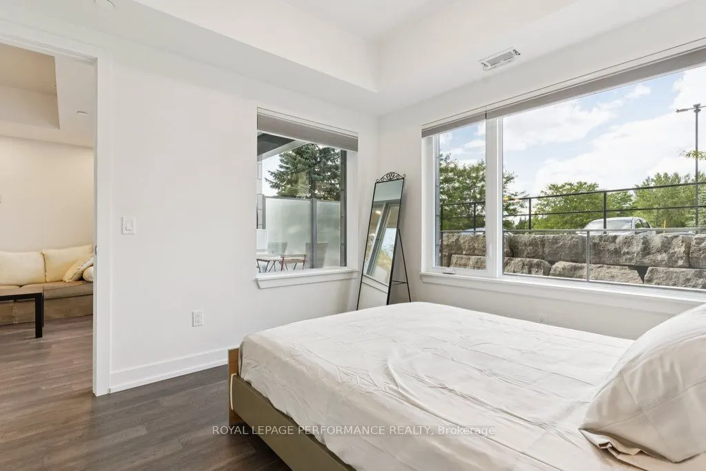 280 Herzberg Road, #4