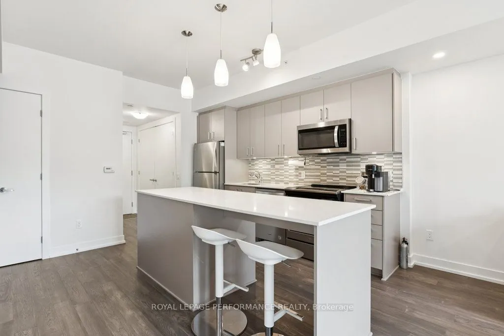 280 Herzberg Road, #4