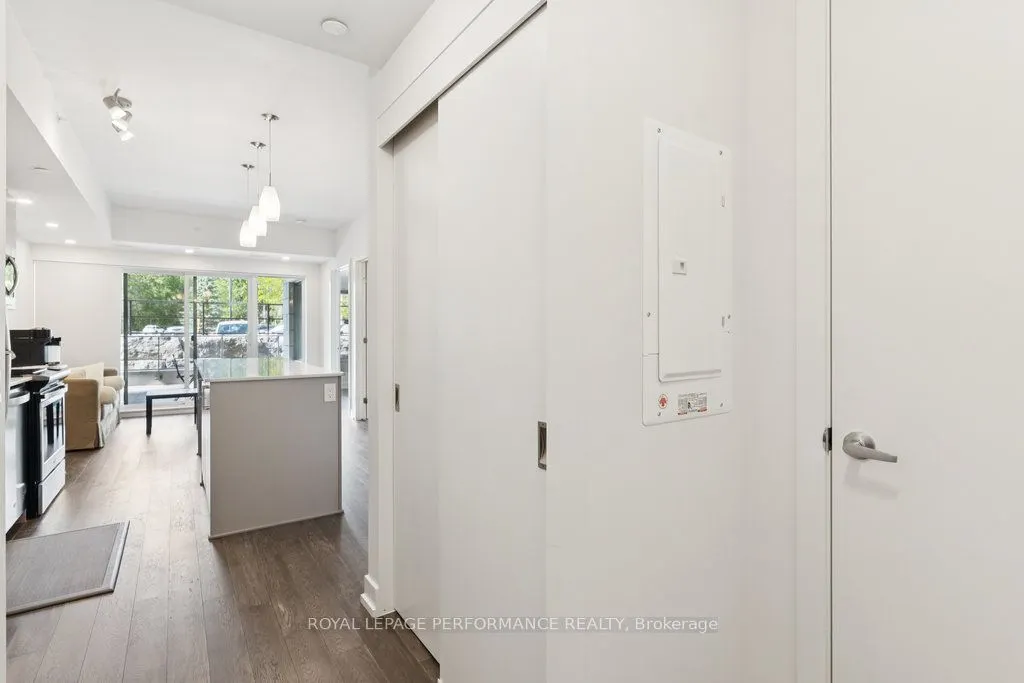 280 Herzberg Road, #4