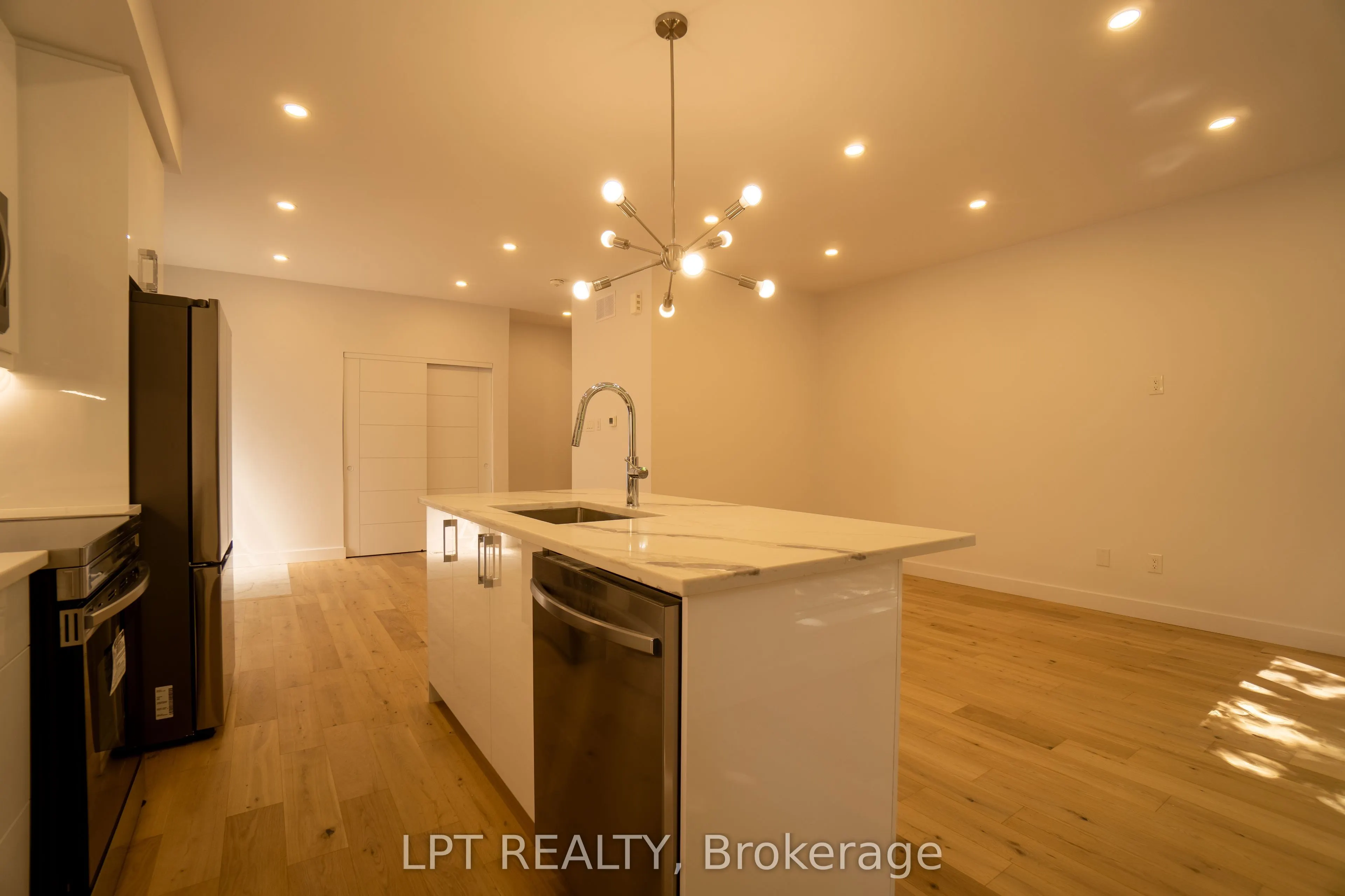 14 Stevens Avenue, #F