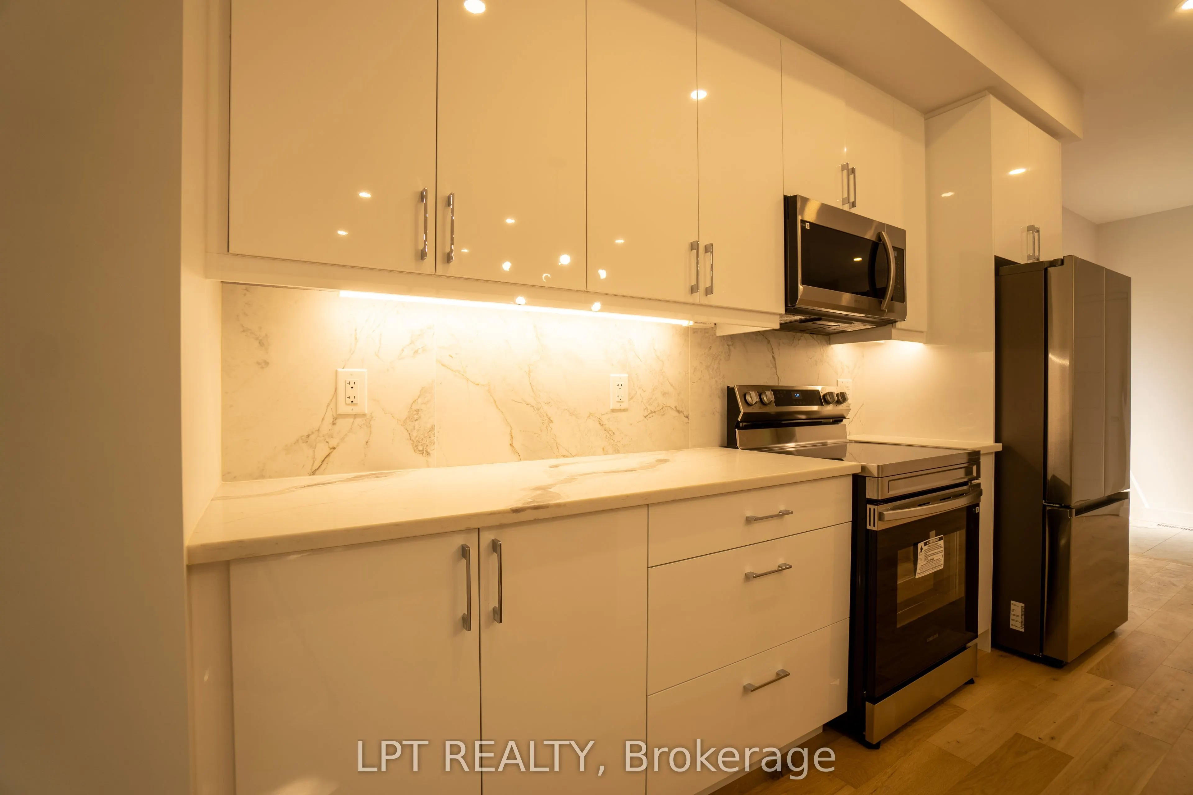 14 Stevens Avenue, #F