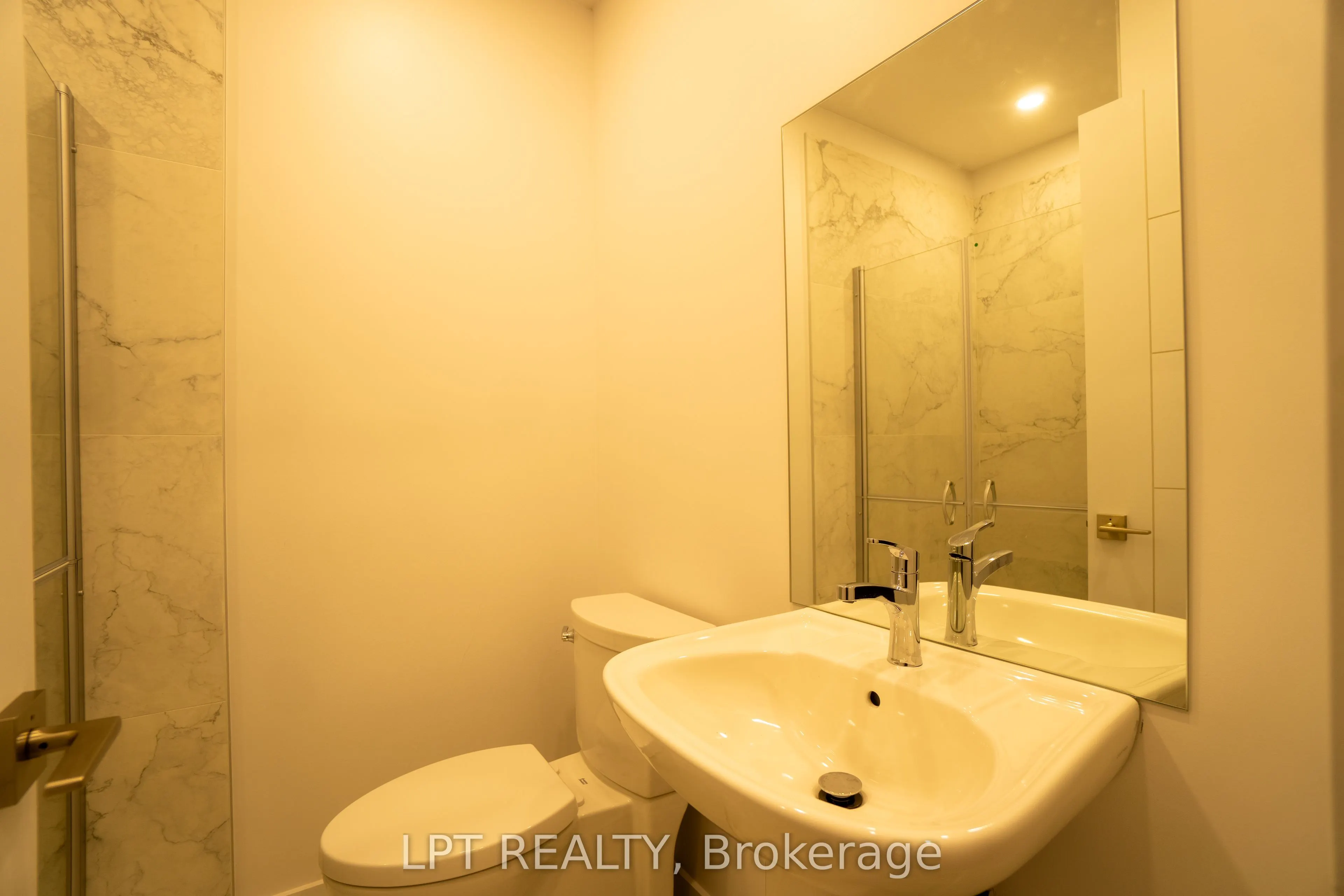 14 Stevens Avenue, #F