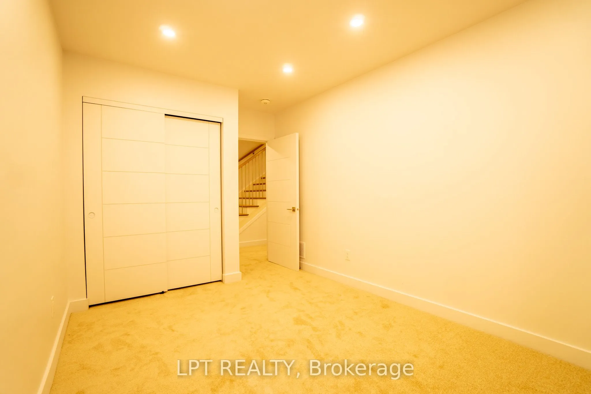 14 Stevens Avenue, #F