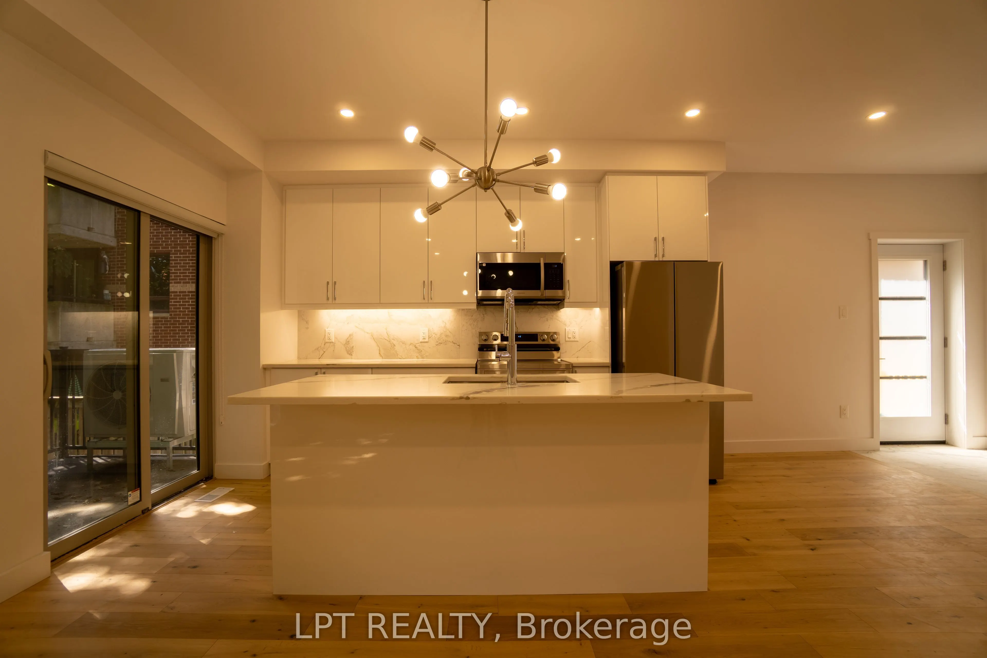 14 Stevens Avenue, #F