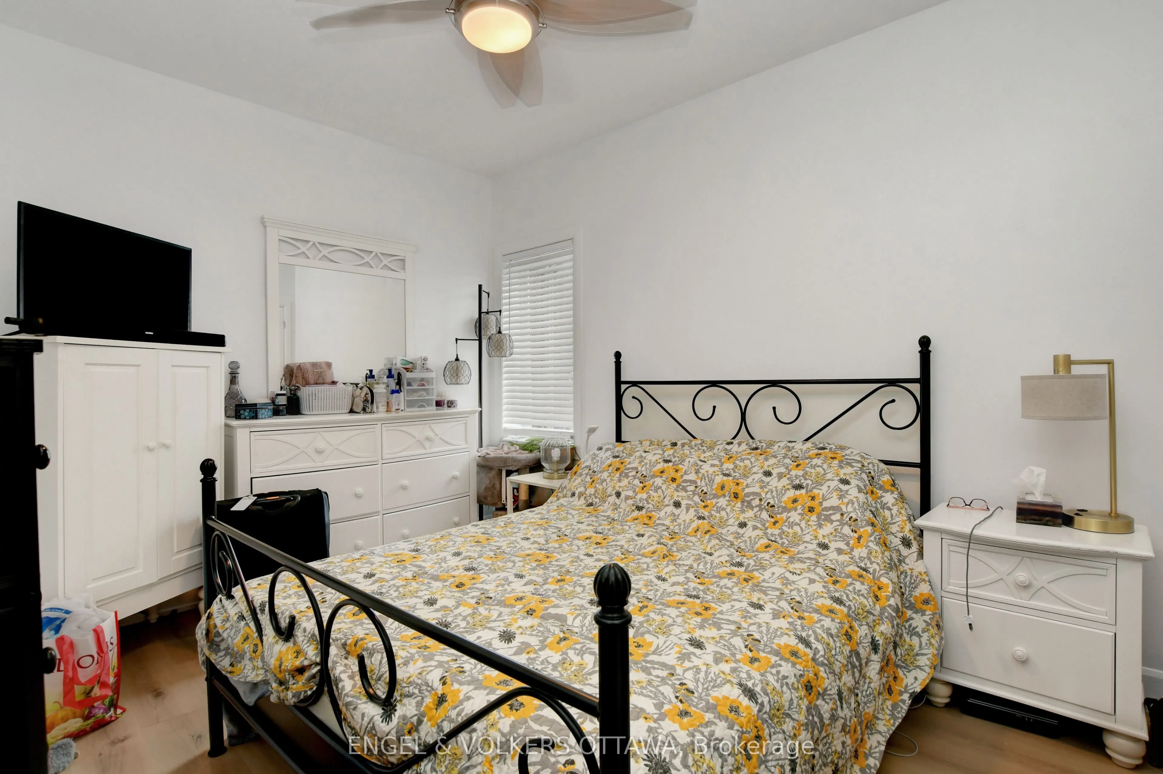 739 Principale Street, #1