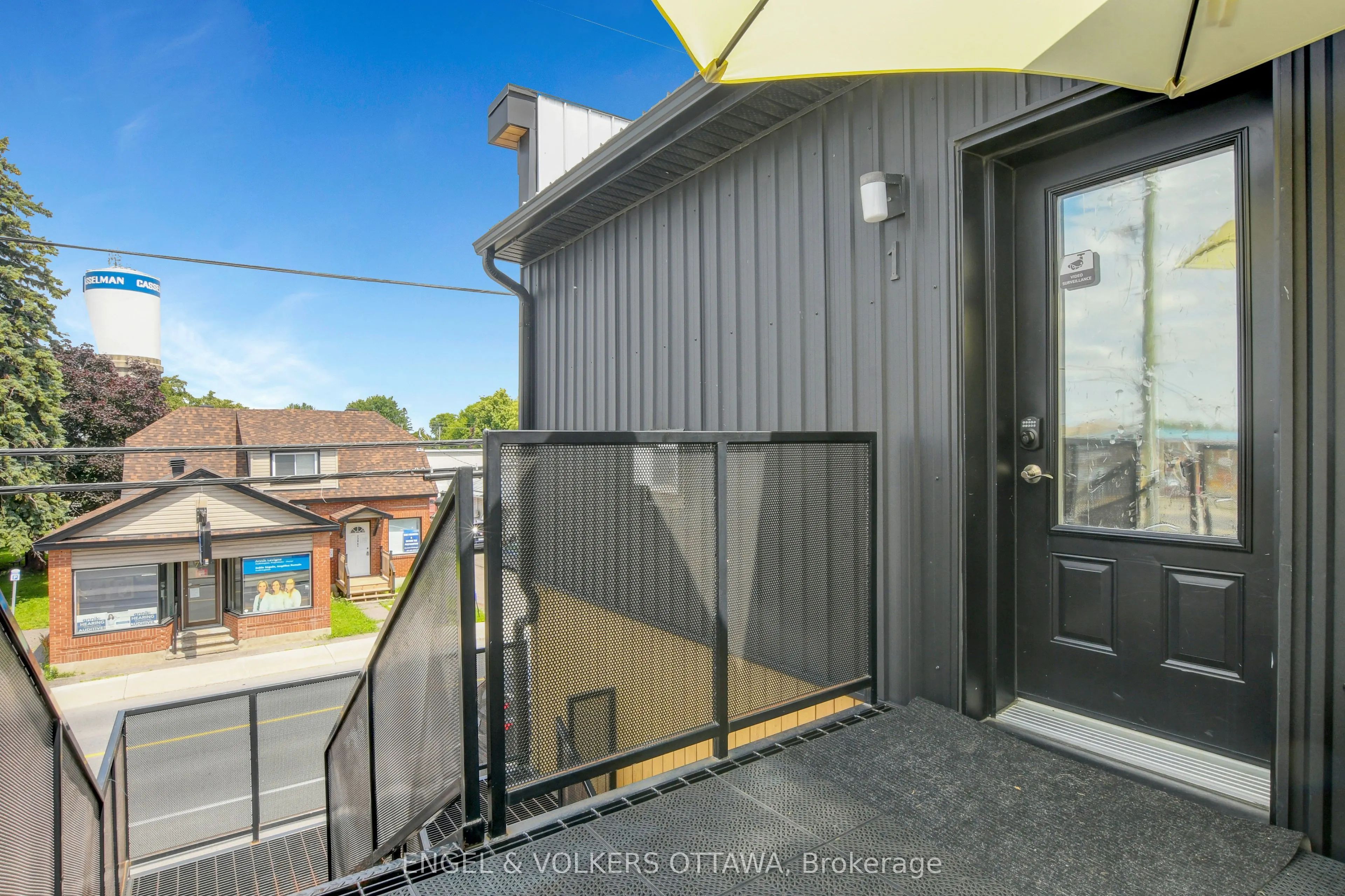 739 Principale Street, #1
