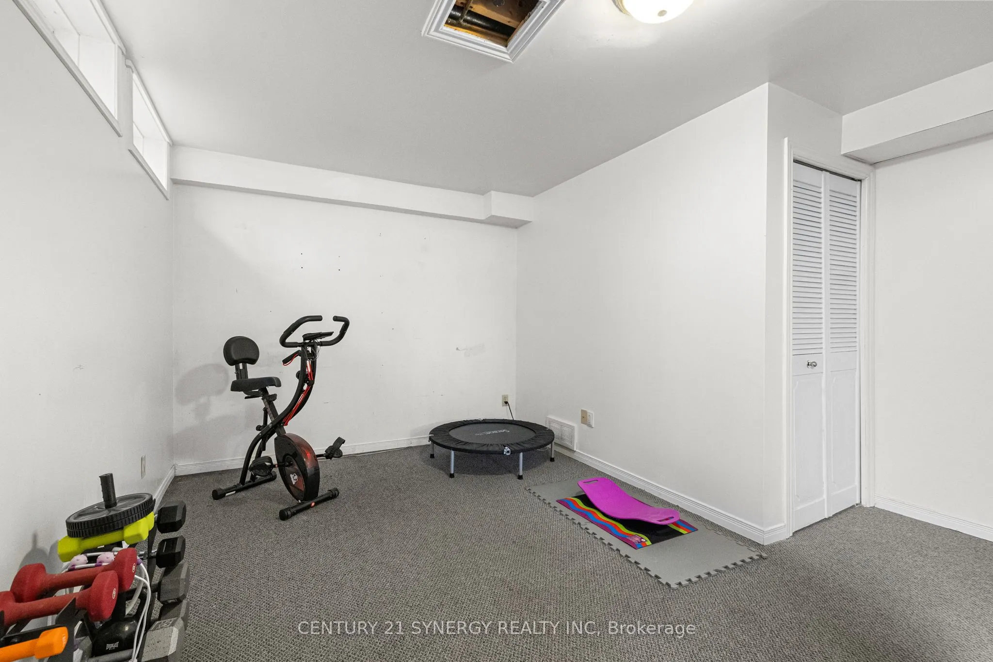 2034 Frank Bender Street