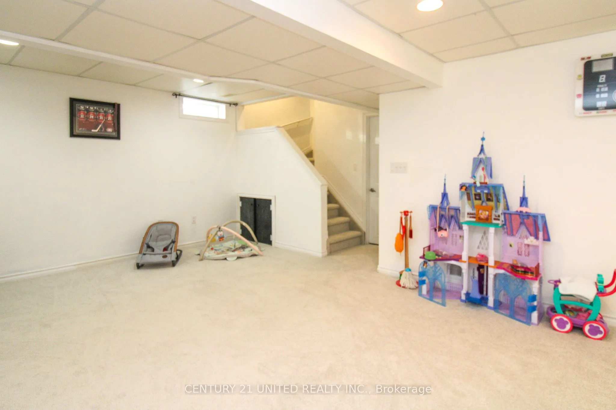 351 Spillsbury Drive