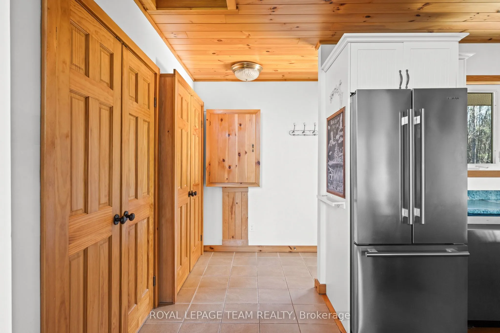 510 31a Clear Lake Lane