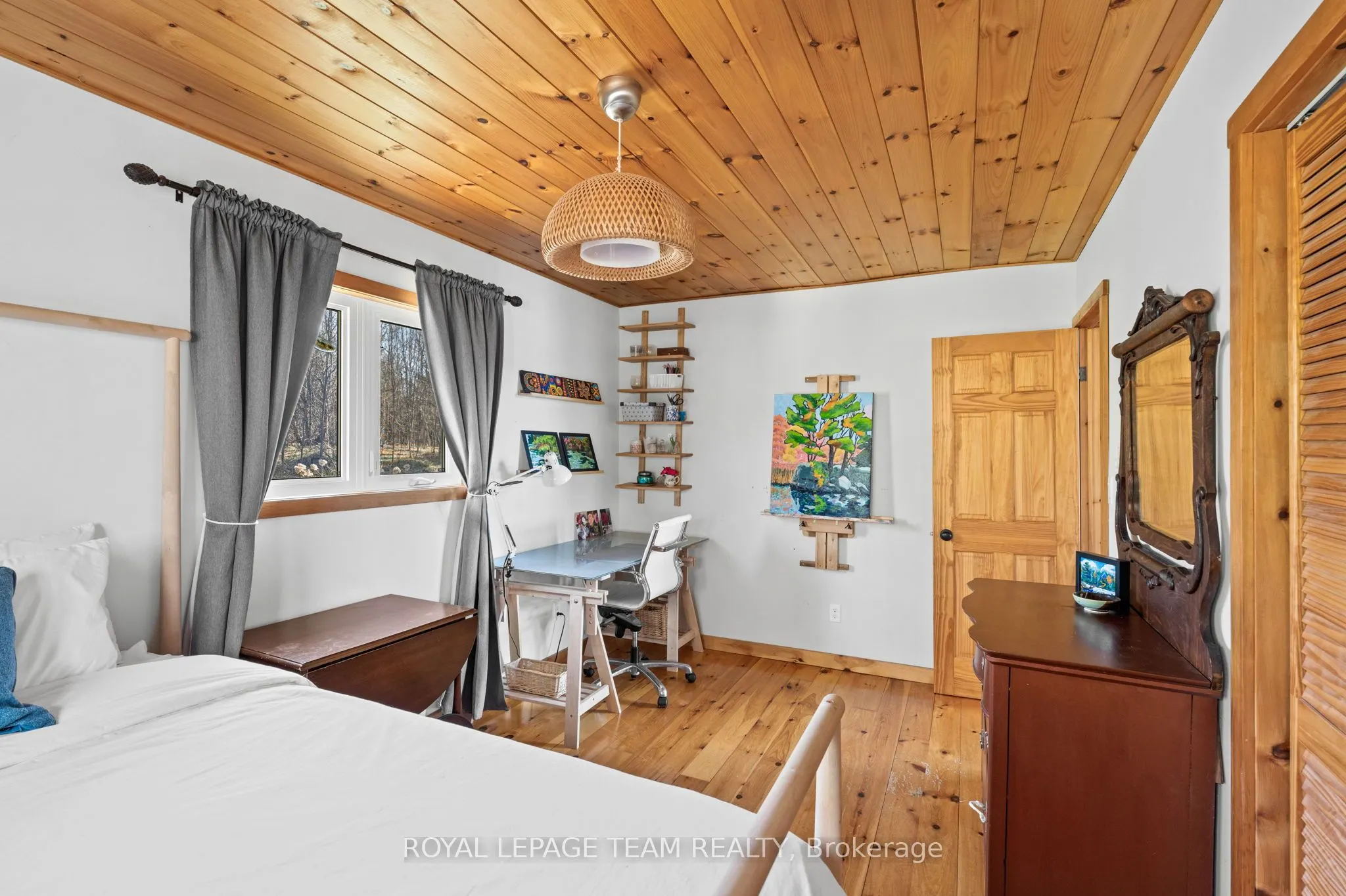 510 31a Clear Lake Lane