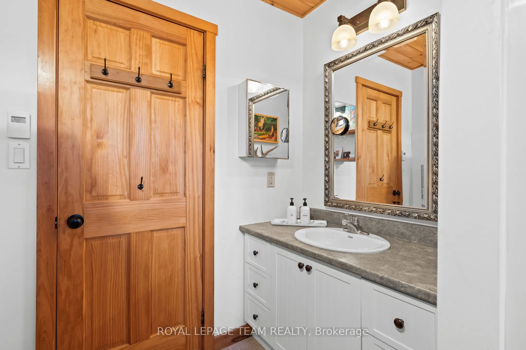 510 31a Clear Lake Lane