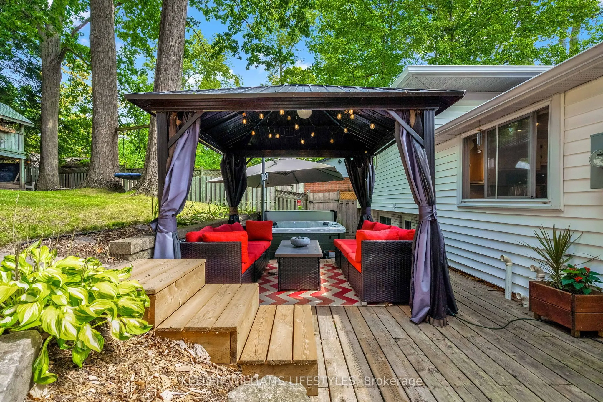 109 Fairlane Avenue