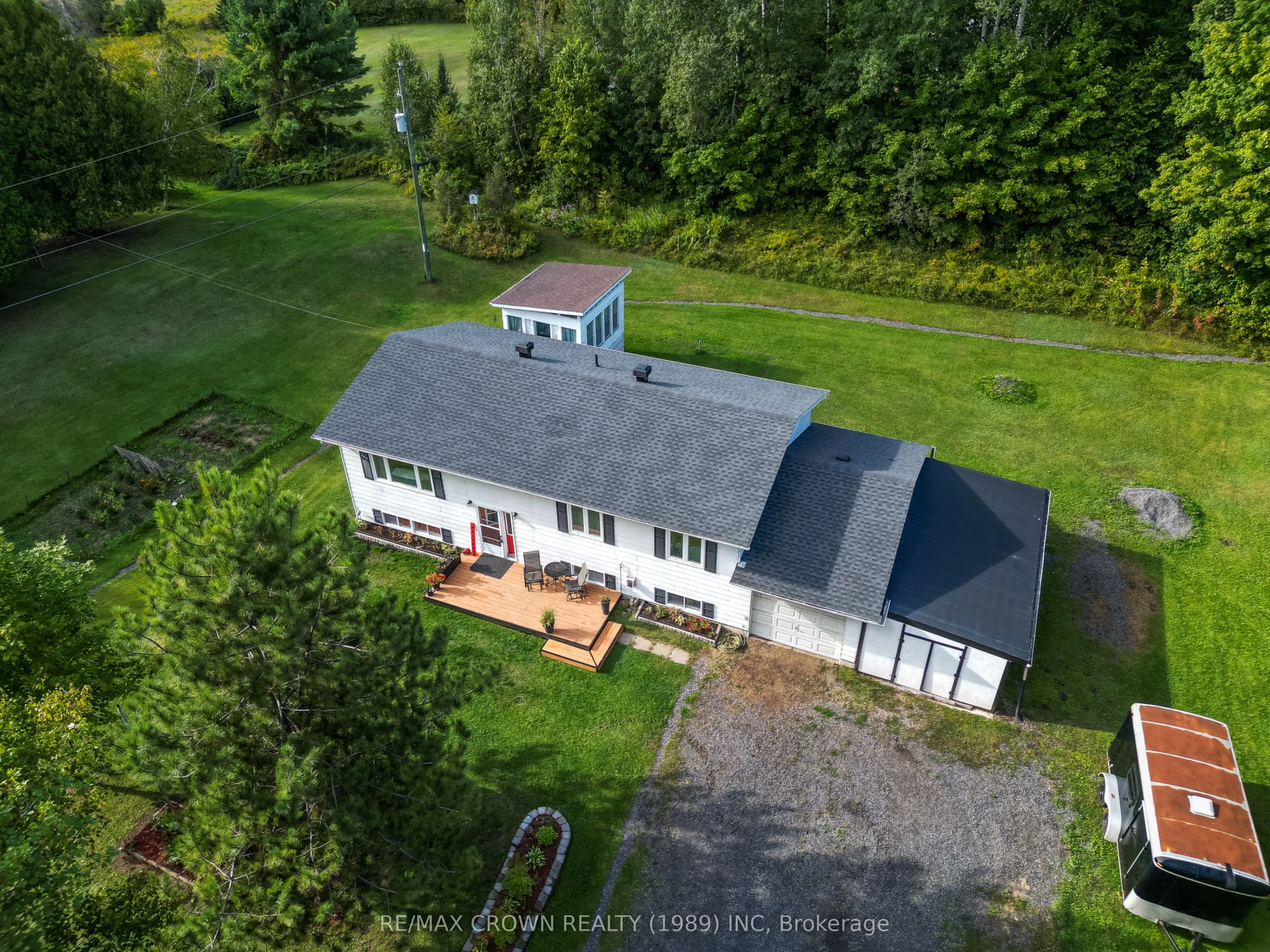 29 Talon Lake Road