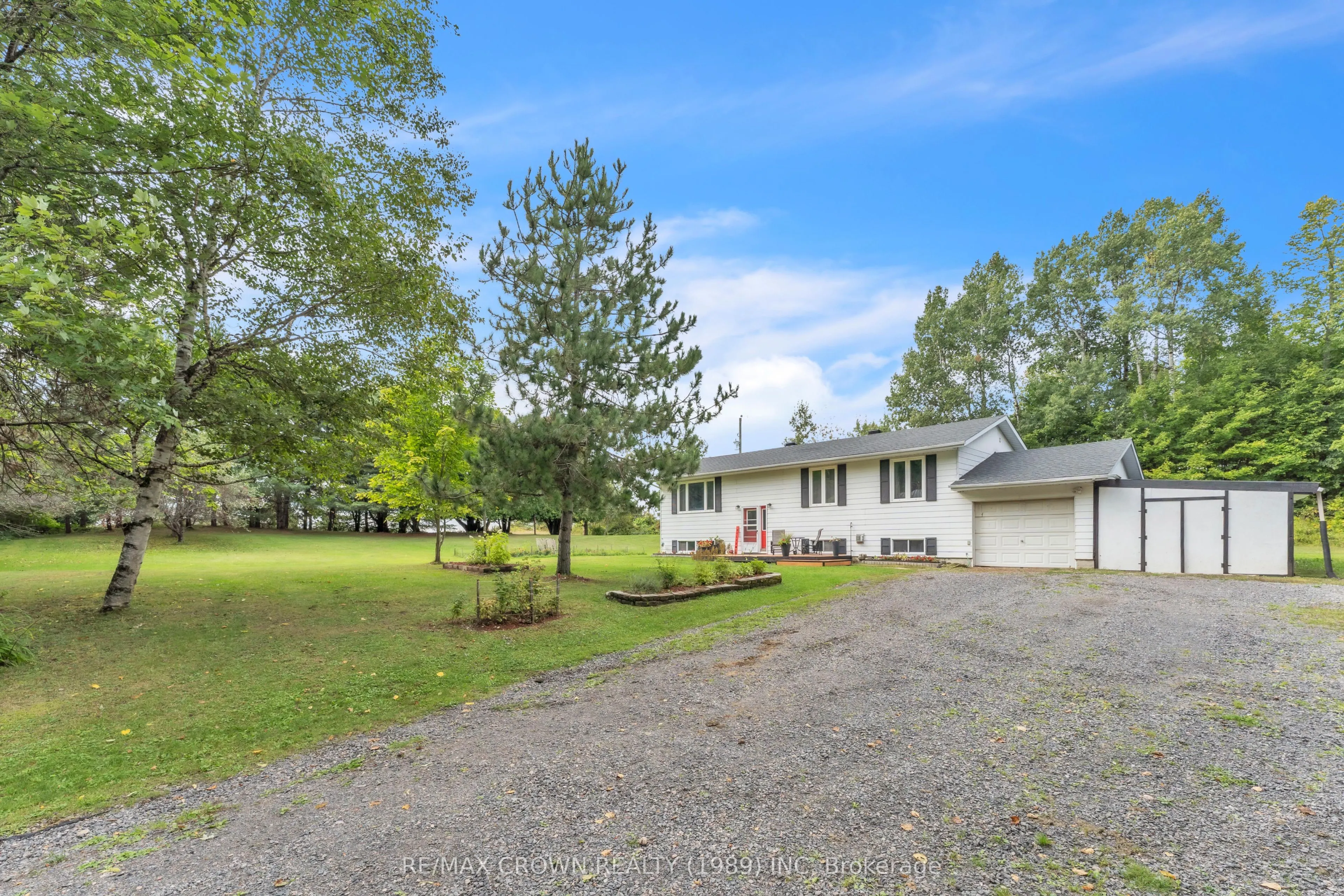 29 Talon Lake Road