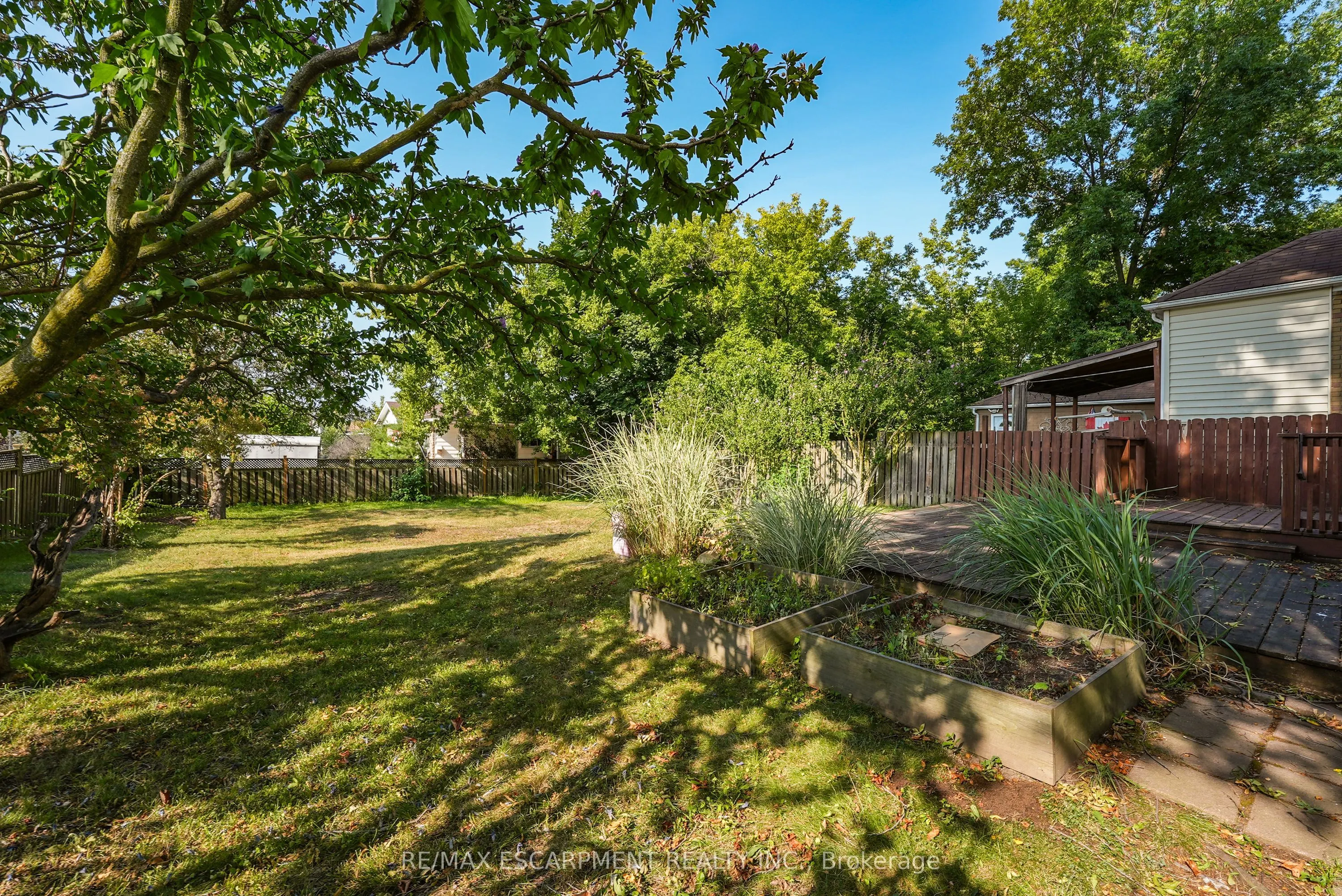 9 Arlington Avenue