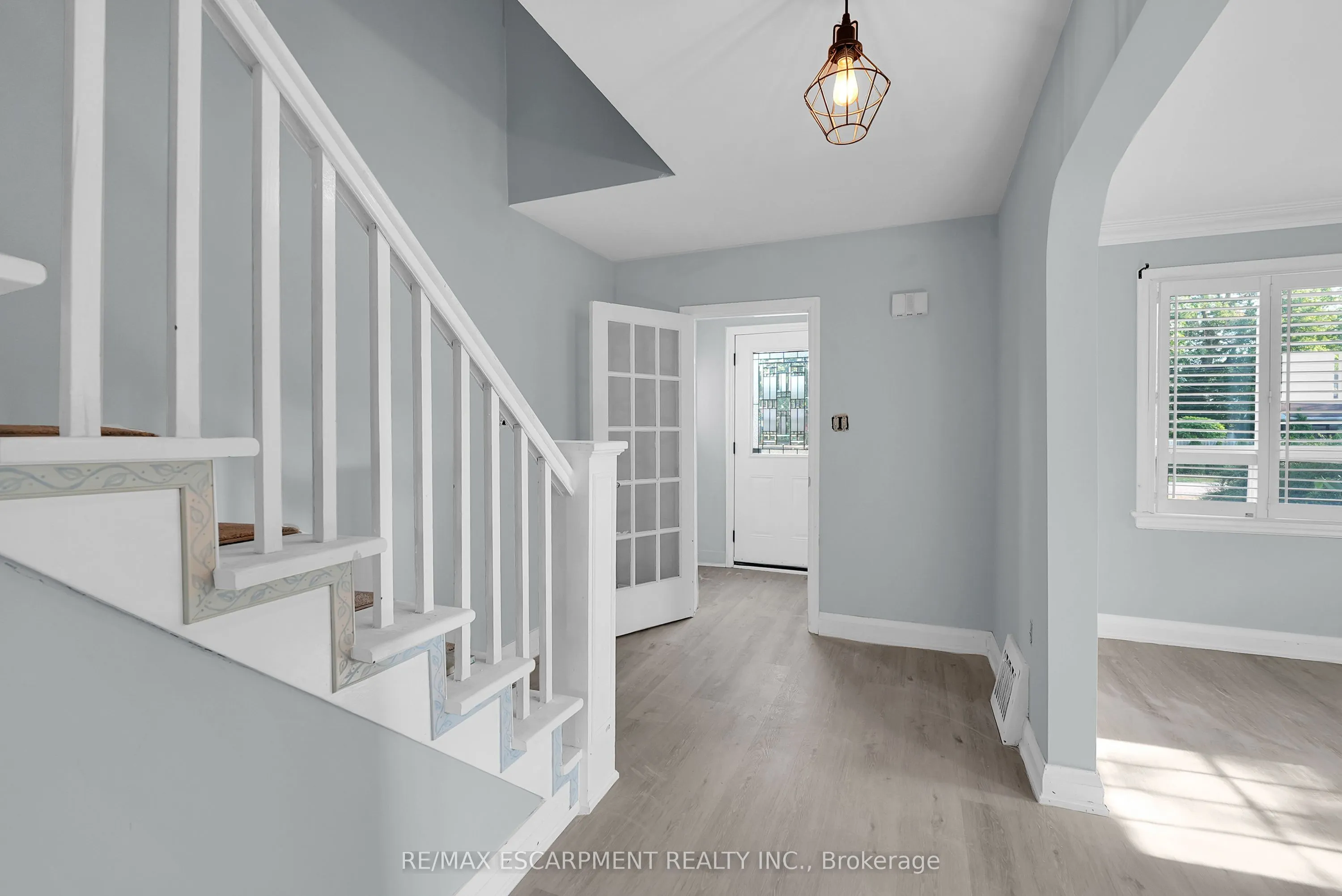 9 Arlington Avenue