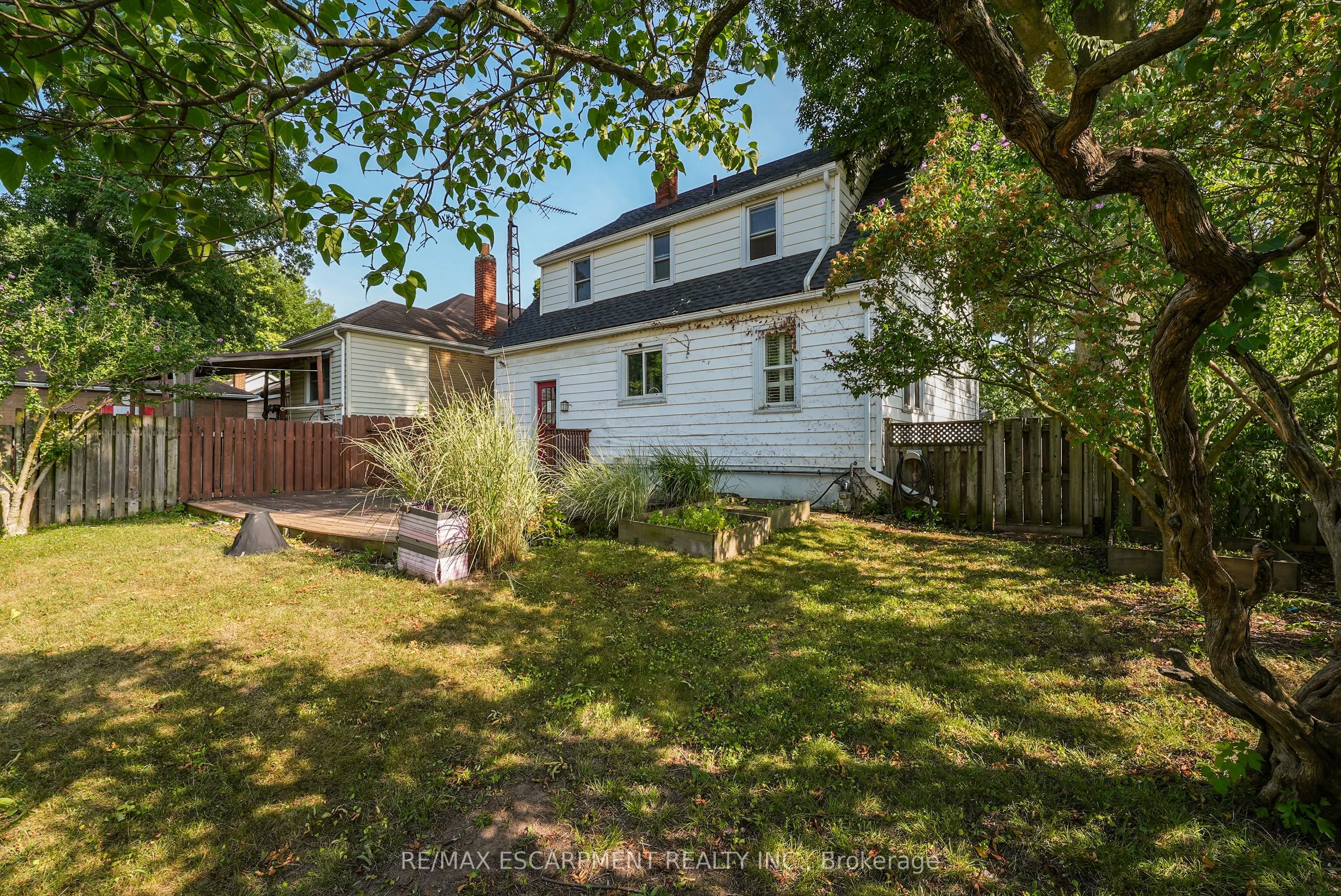 9 Arlington Avenue