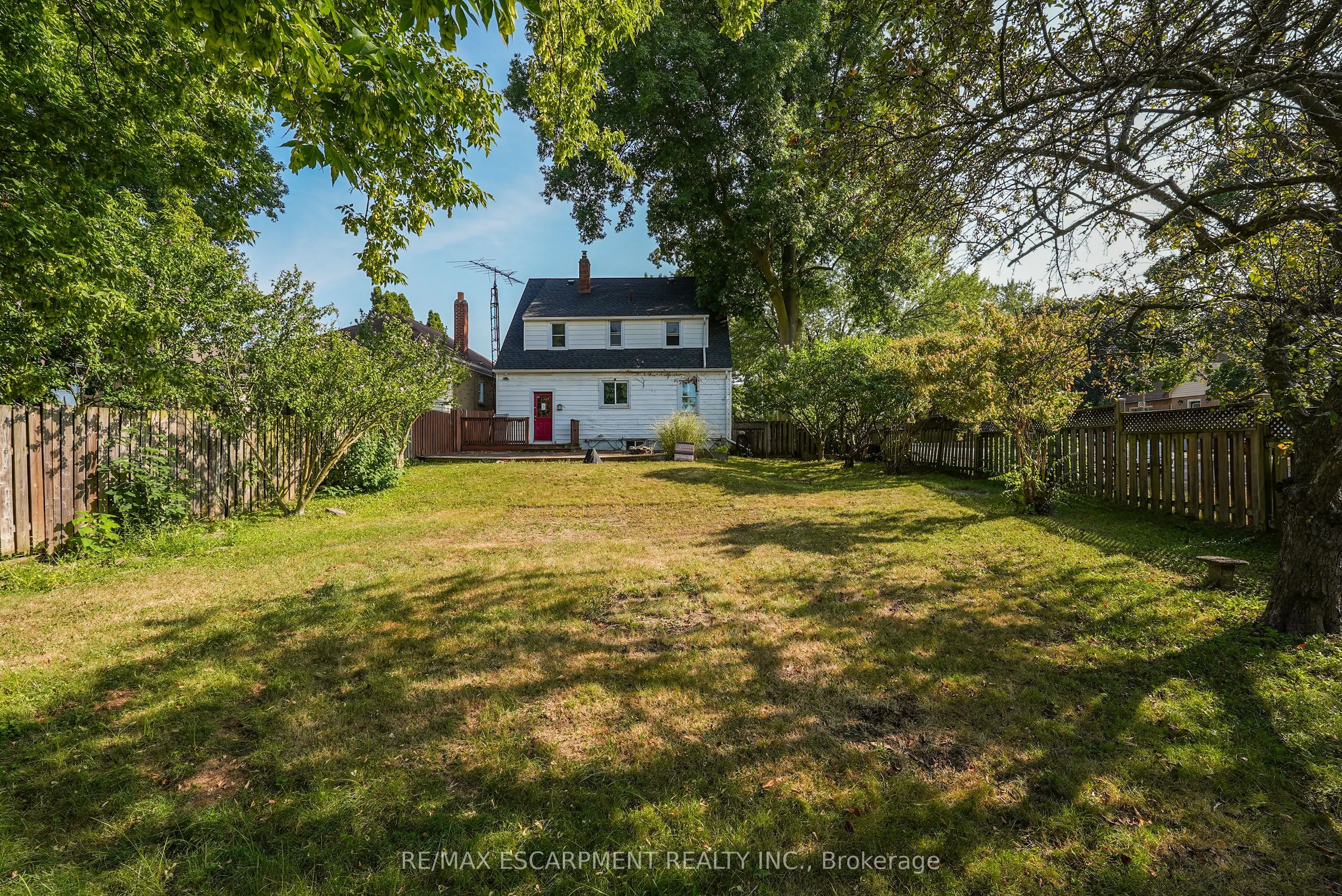 9 Arlington Avenue