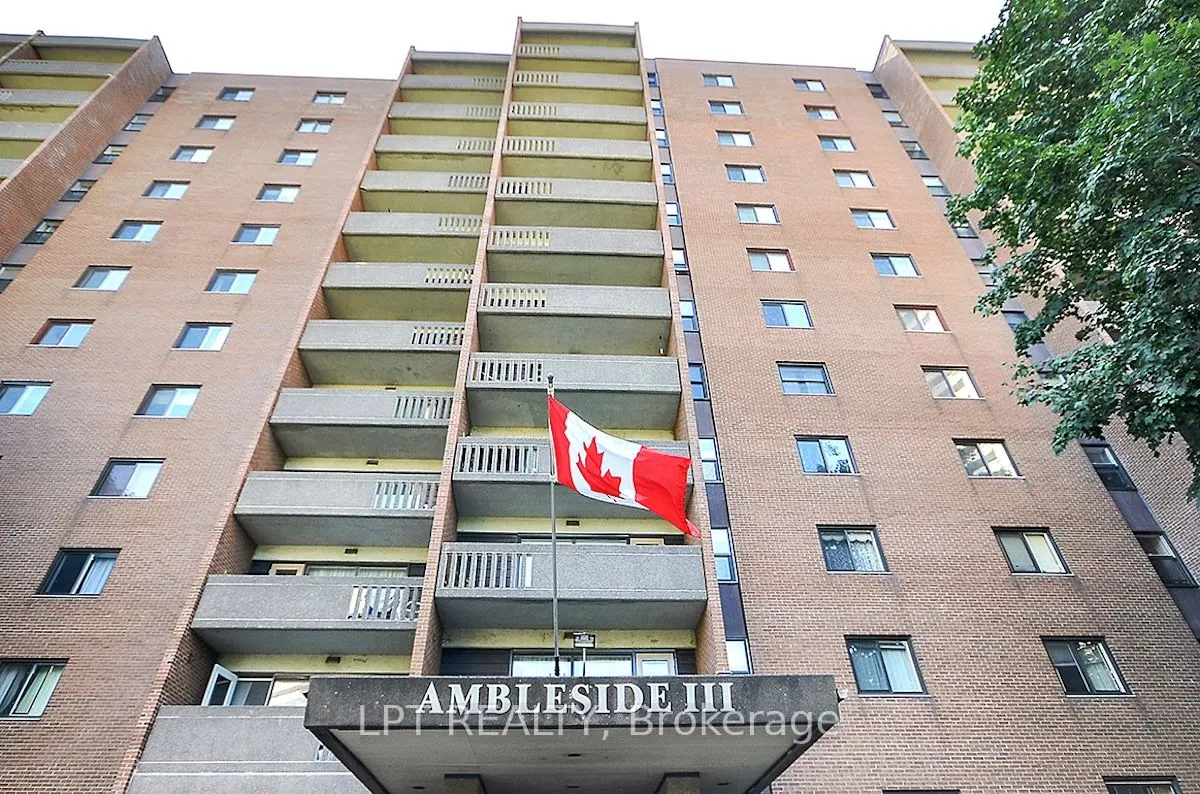 1100 Ambleside Drive, #807