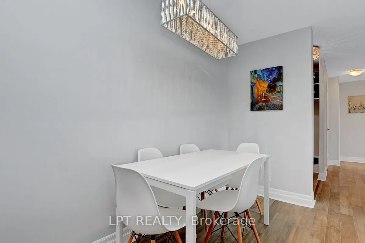 1100 Ambleside Drive, #807