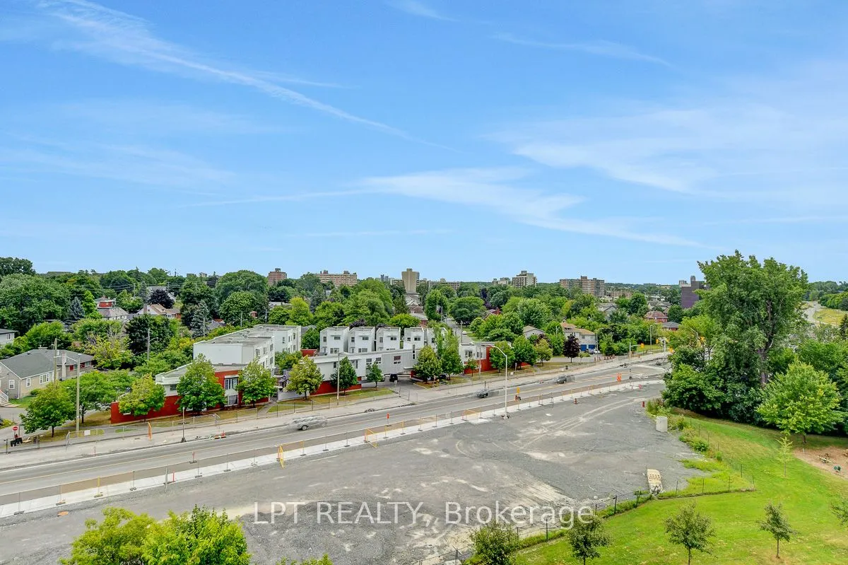 1100 Ambleside Drive, #807