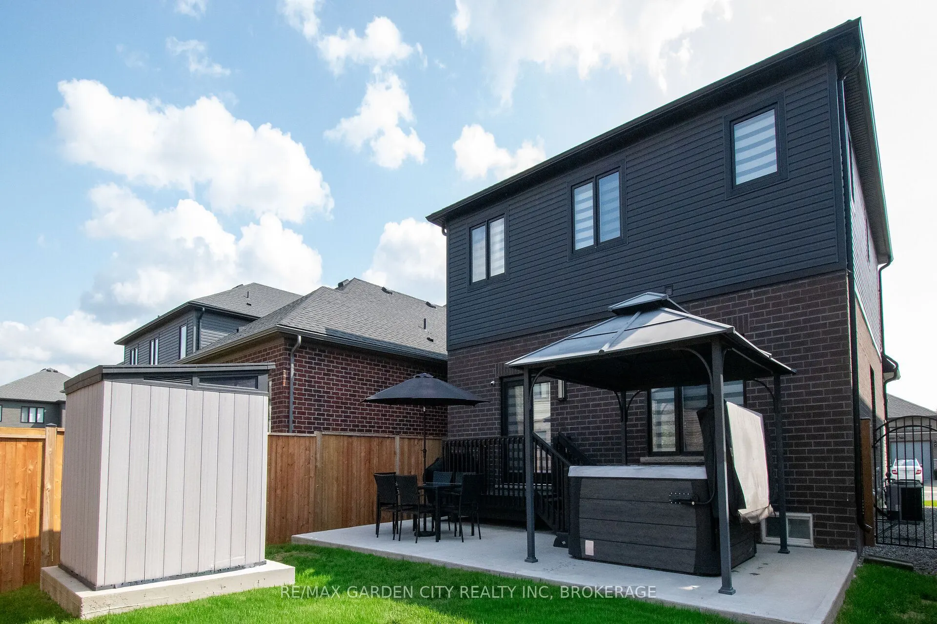 229 Shoreview Drive