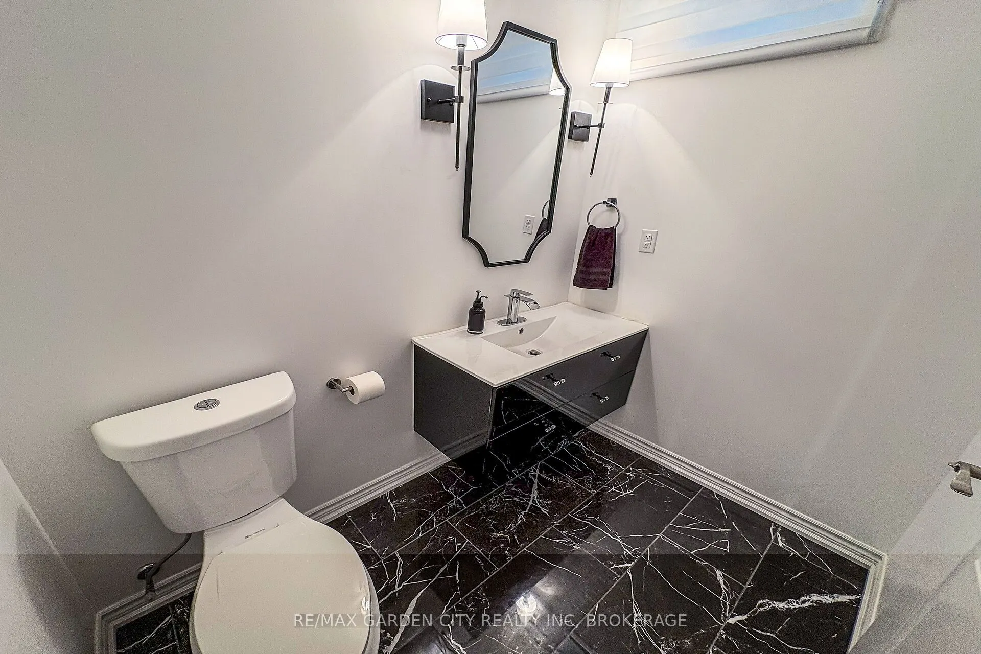 229 Shoreview Drive