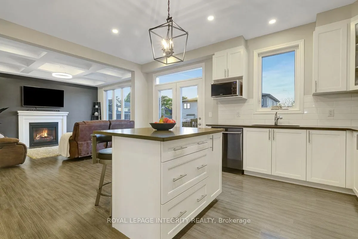 547 Parade Drive