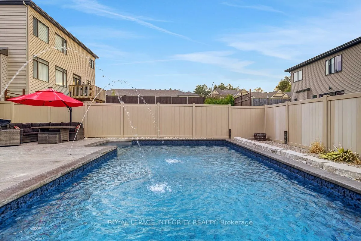 547 Parade Drive