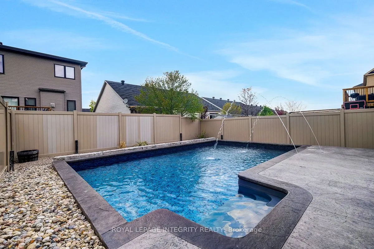 547 Parade Drive
