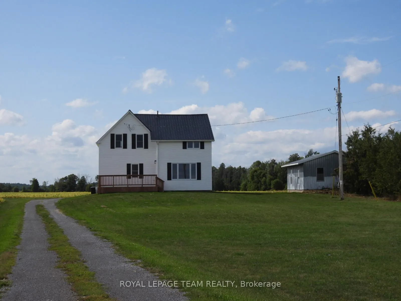 1133 12th Concession S Road S