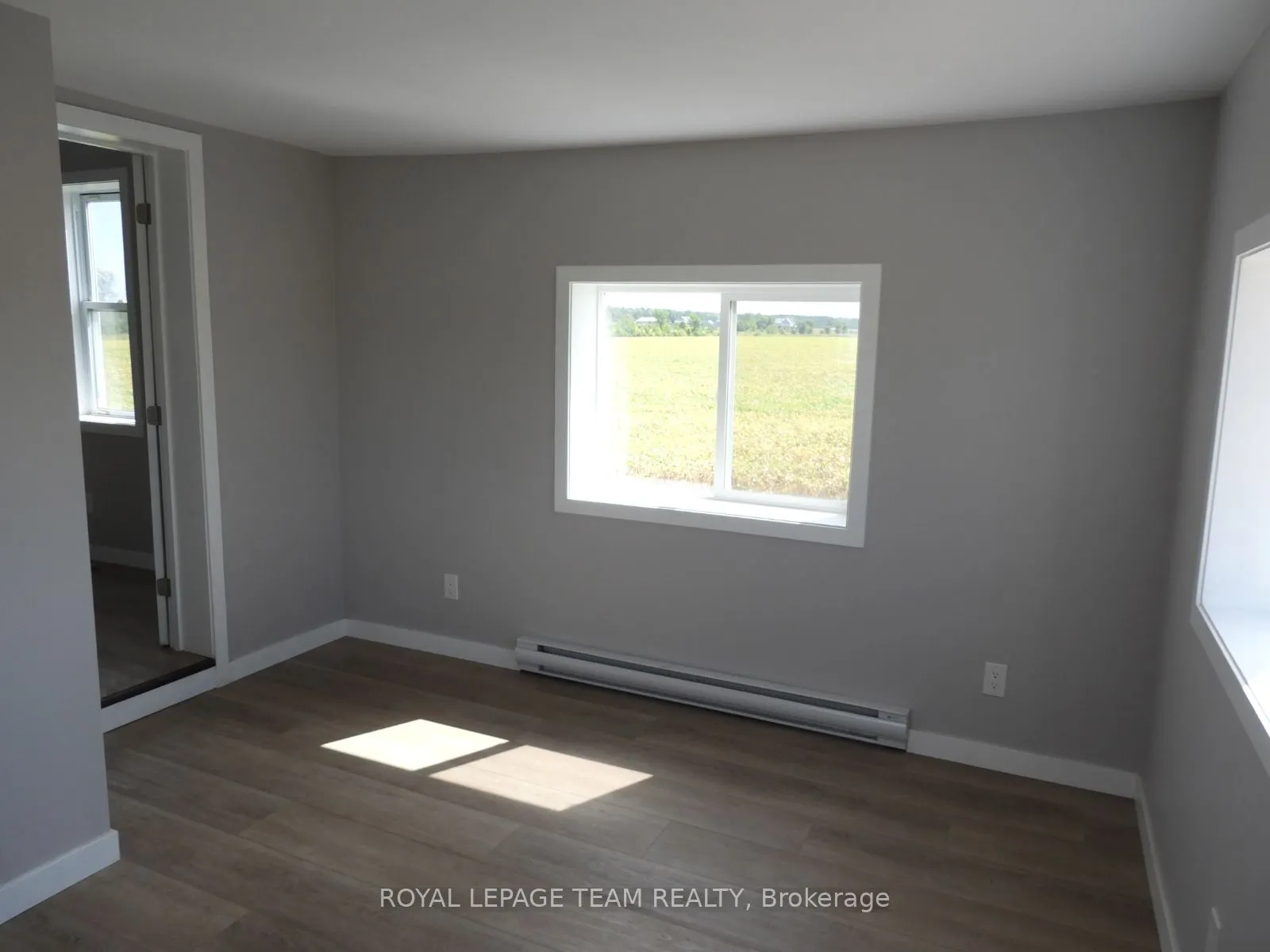 1133 12th Concession S Road S
