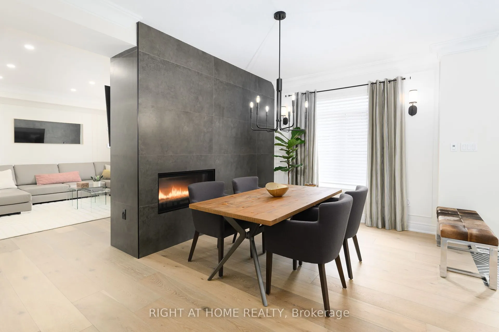 270 Main Street W, #9