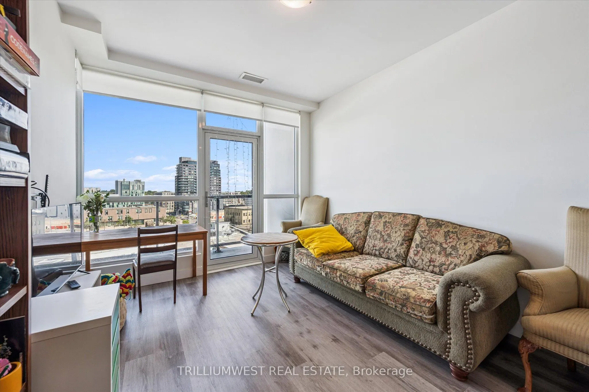 100 Garment Street, #902