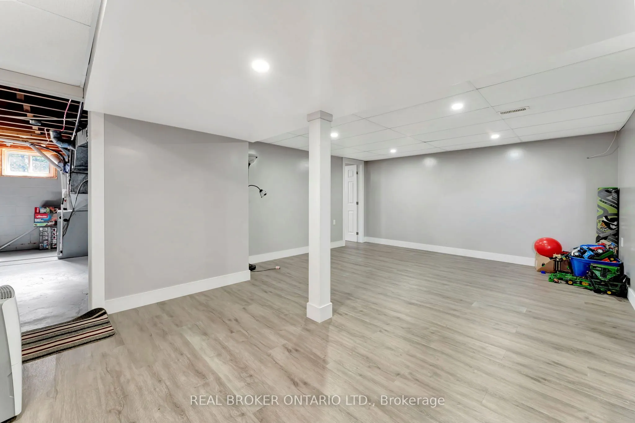 1684 Hazen Road