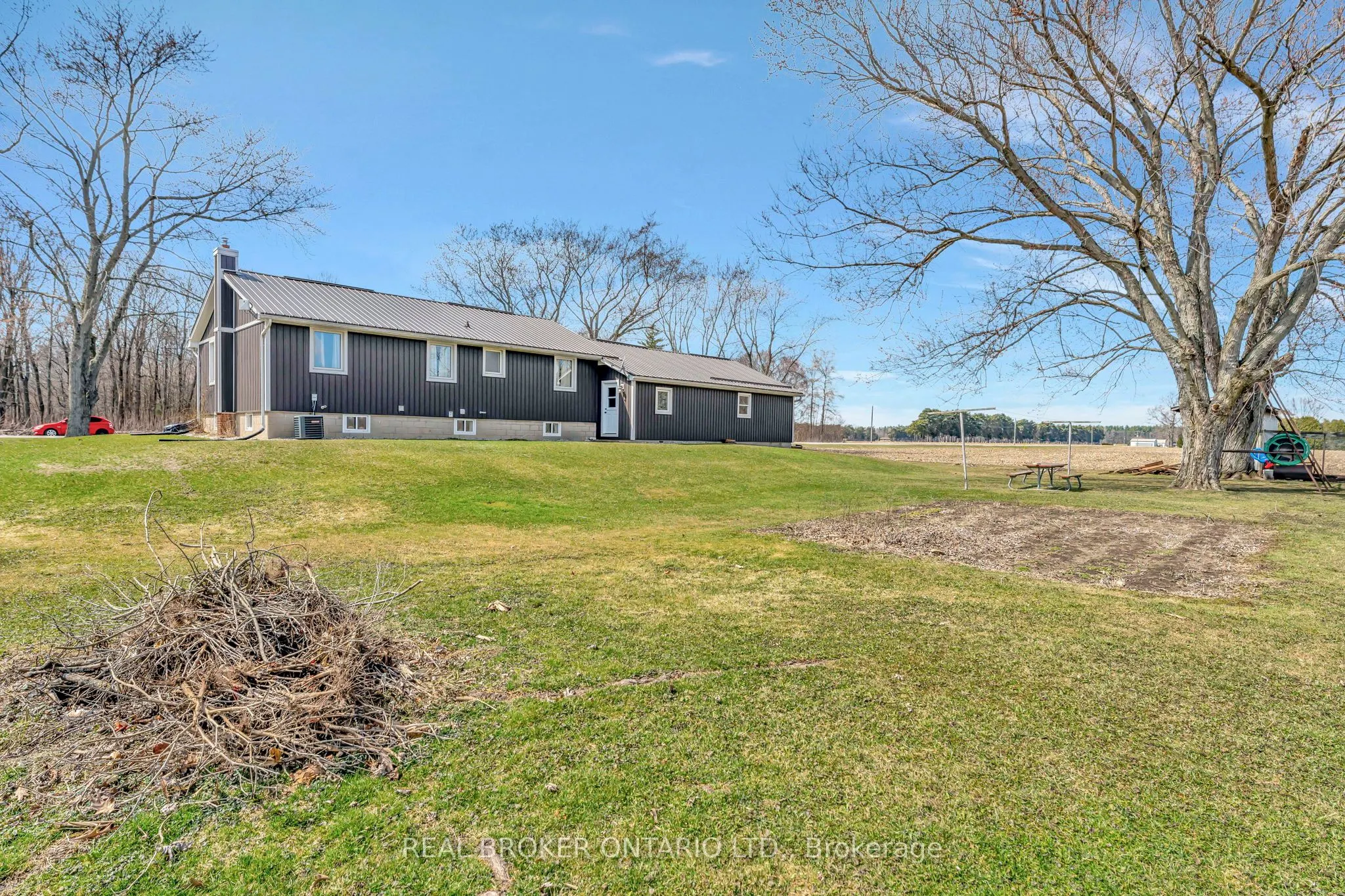 1684 Hazen Road