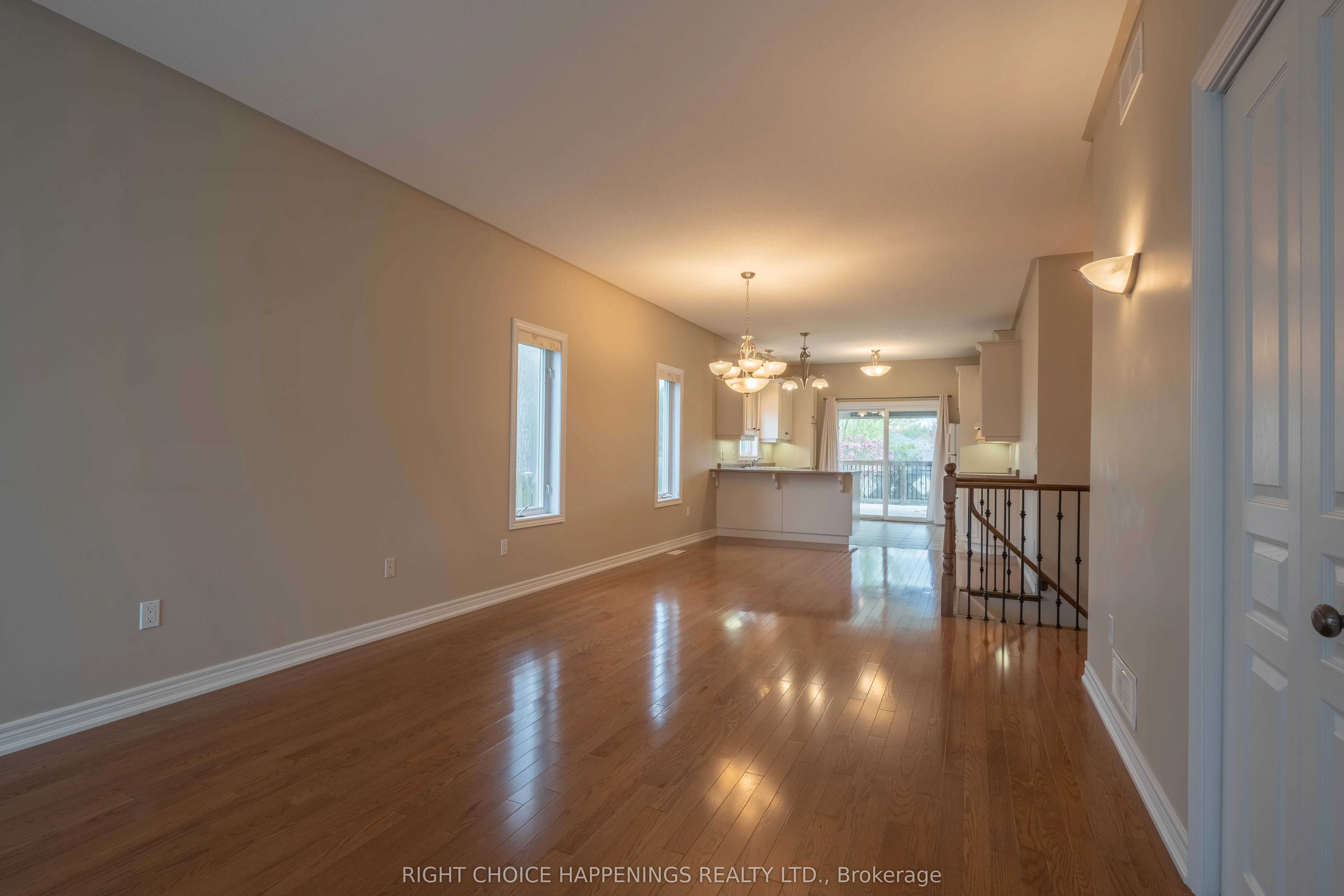 347 Oakcrest Avenue