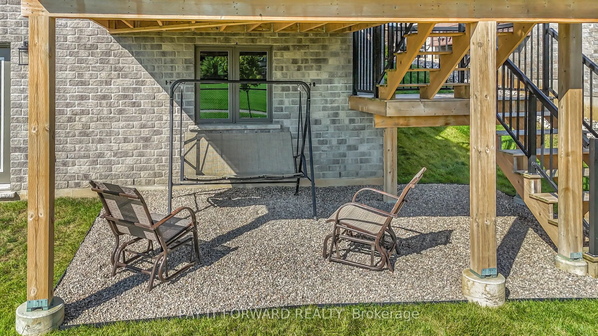 18 Whiting Drive