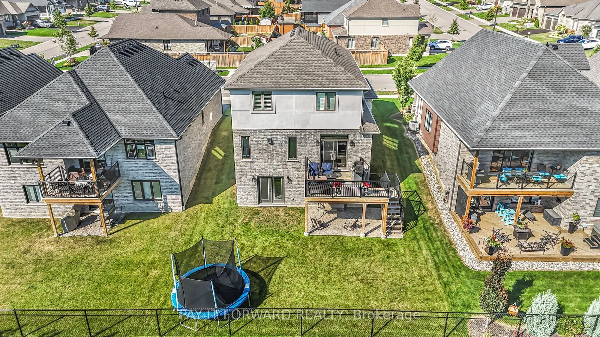 18 Whiting Drive