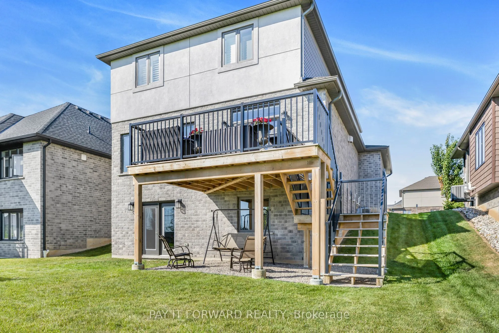 18 Whiting Drive