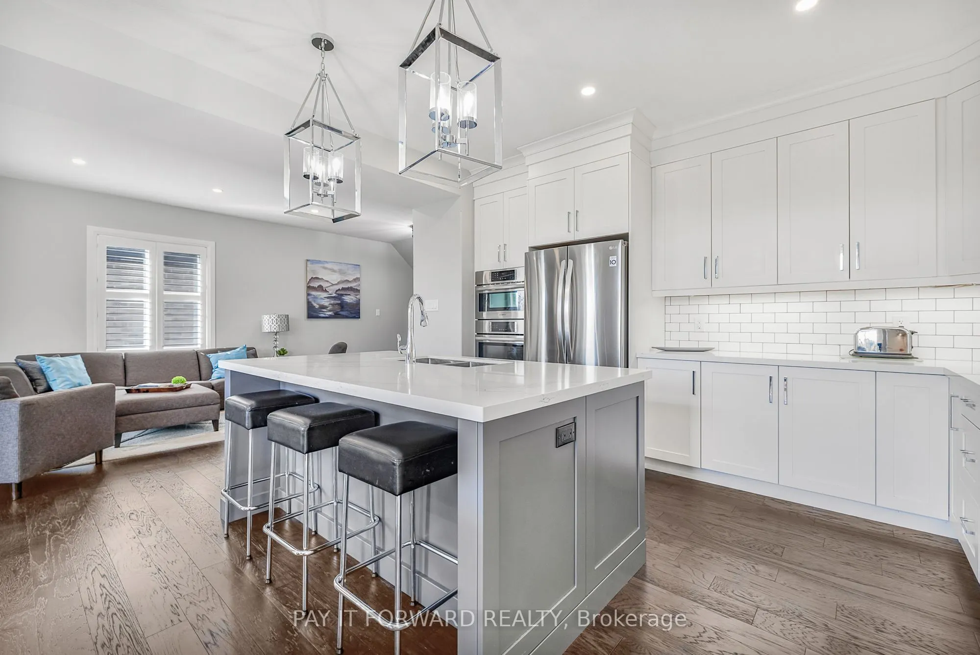 18 Whiting Drive