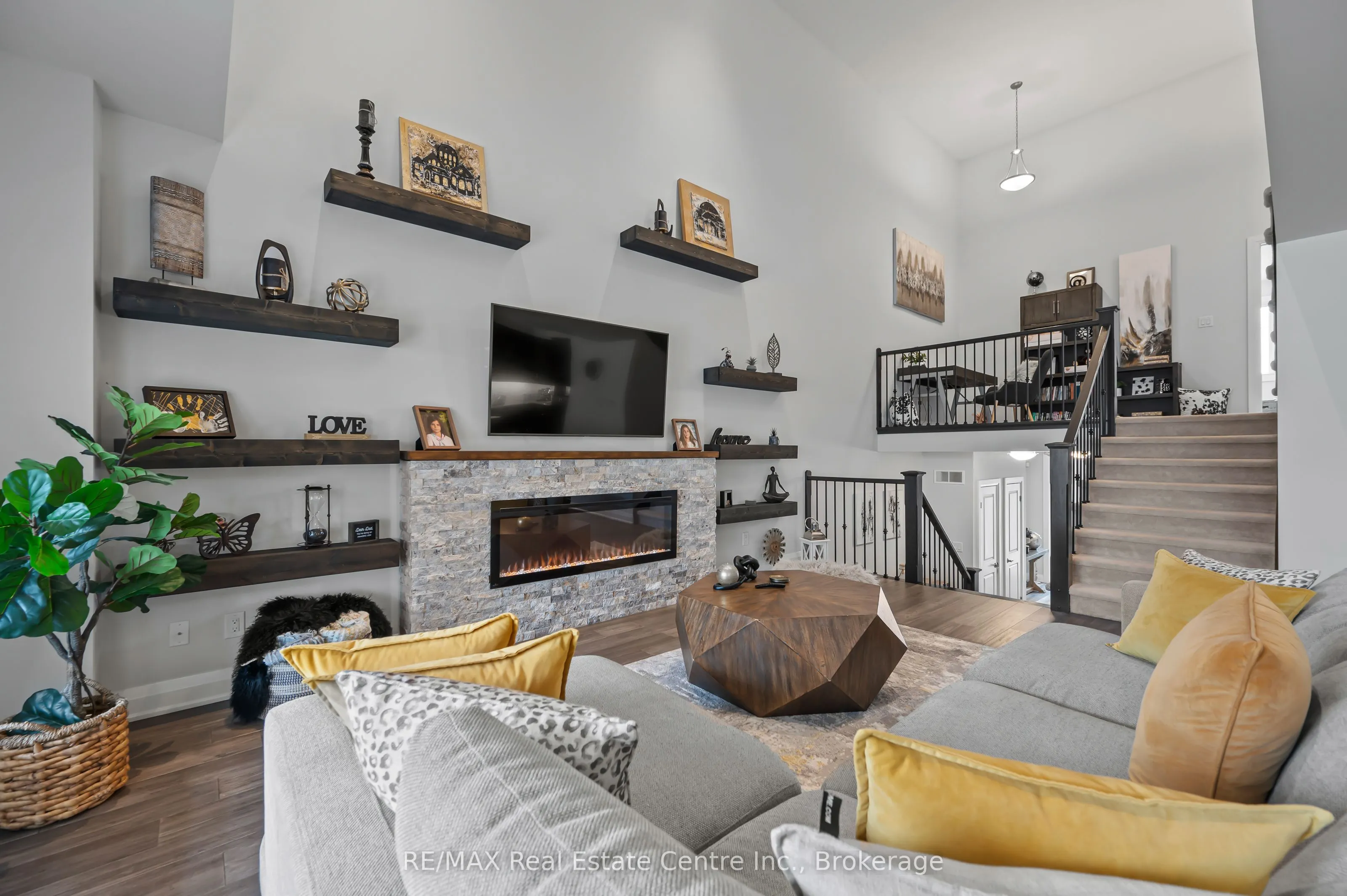 271 Grey Silo Road, #21