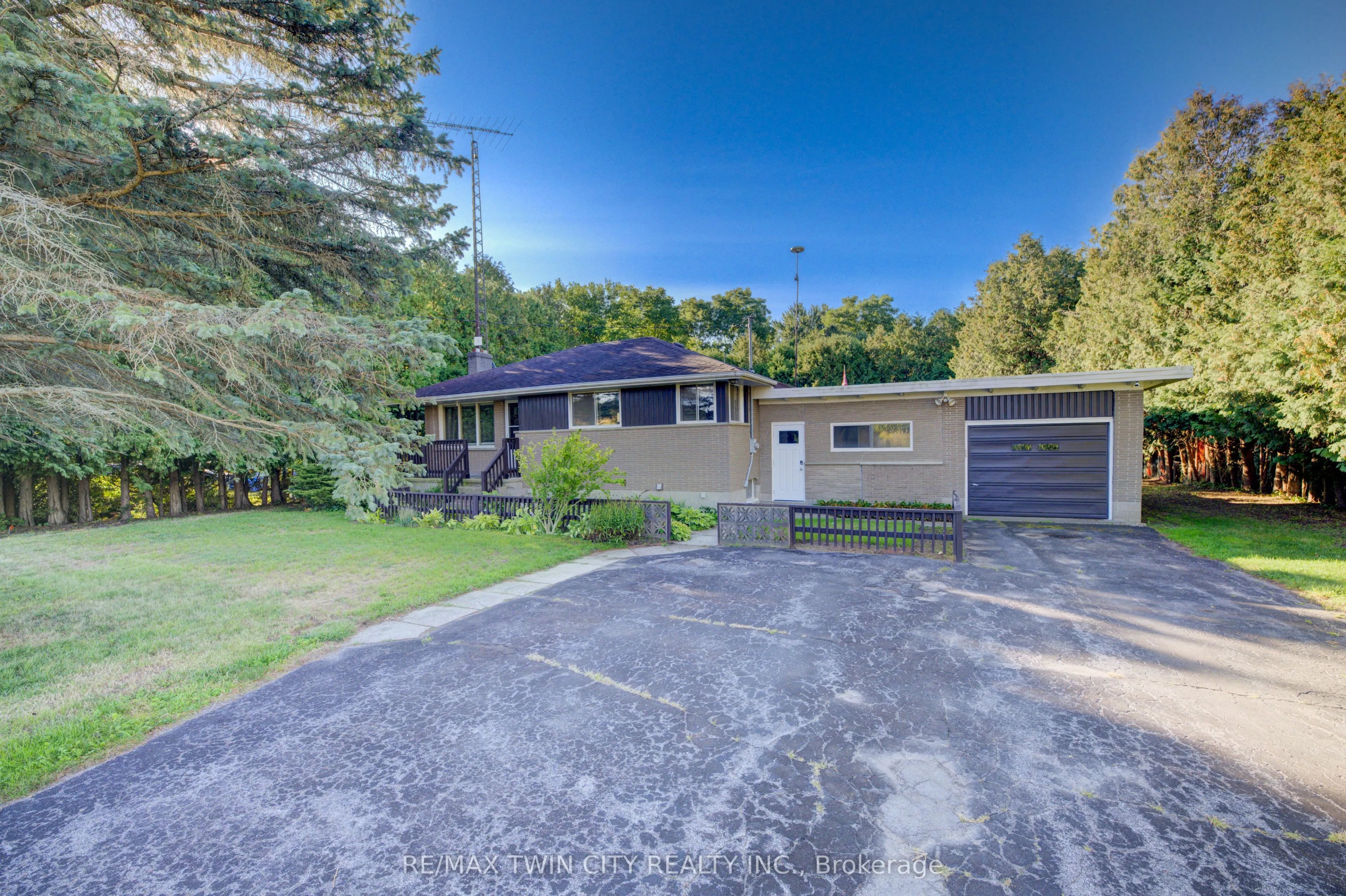 252 Windham Road 13