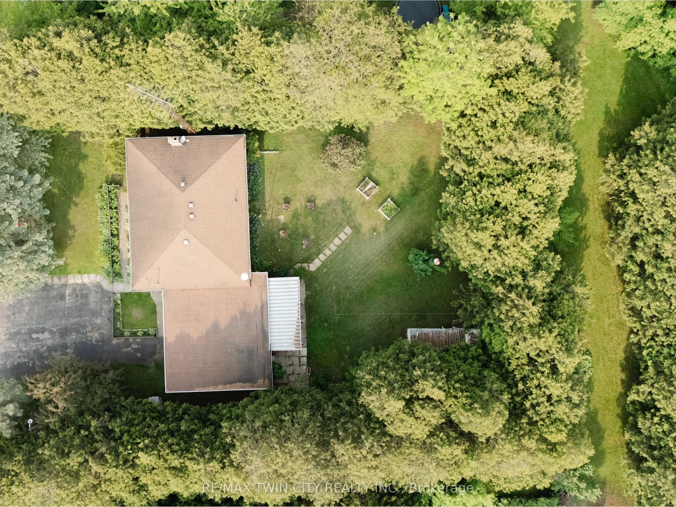 252 Windham Road 13