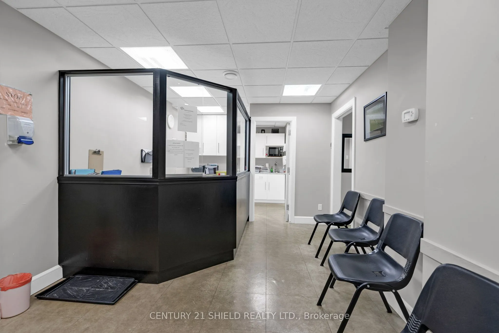 820 McConnell Avenue, #213