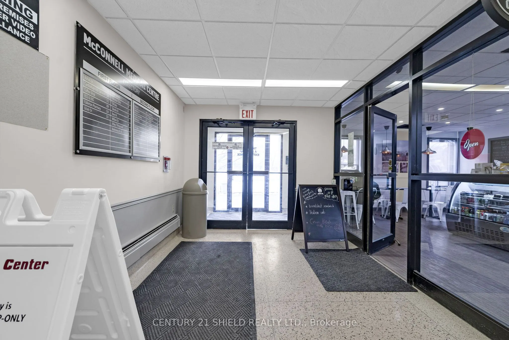820 McConnell Avenue, #213
