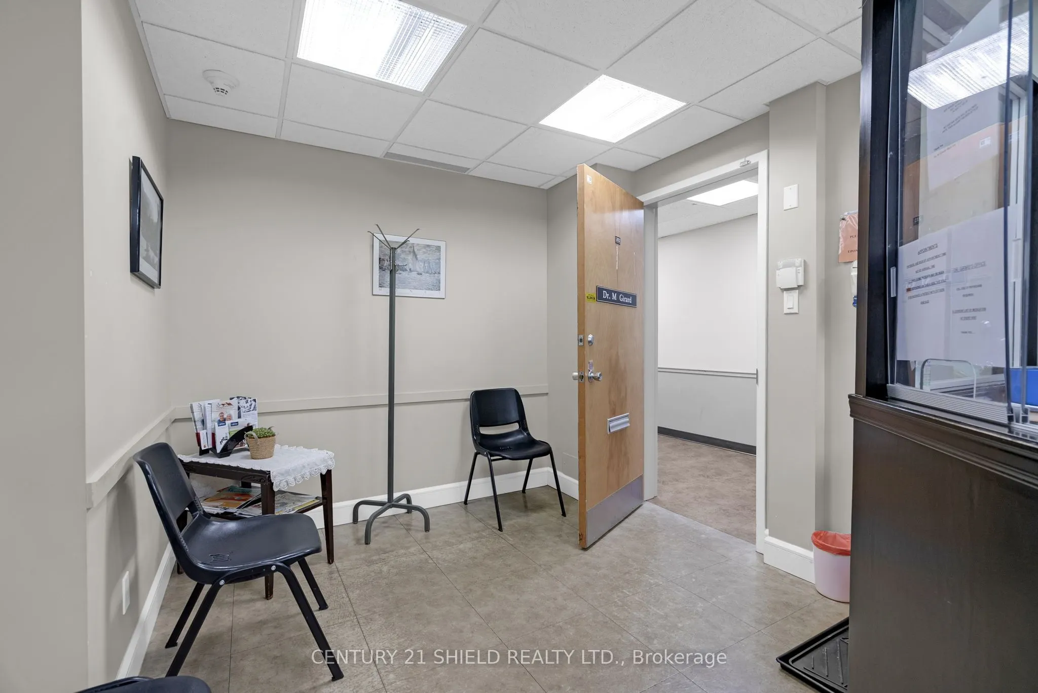 820 McConnell Avenue, #213