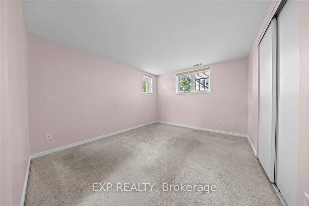 80 BRIARGATE Private, #1