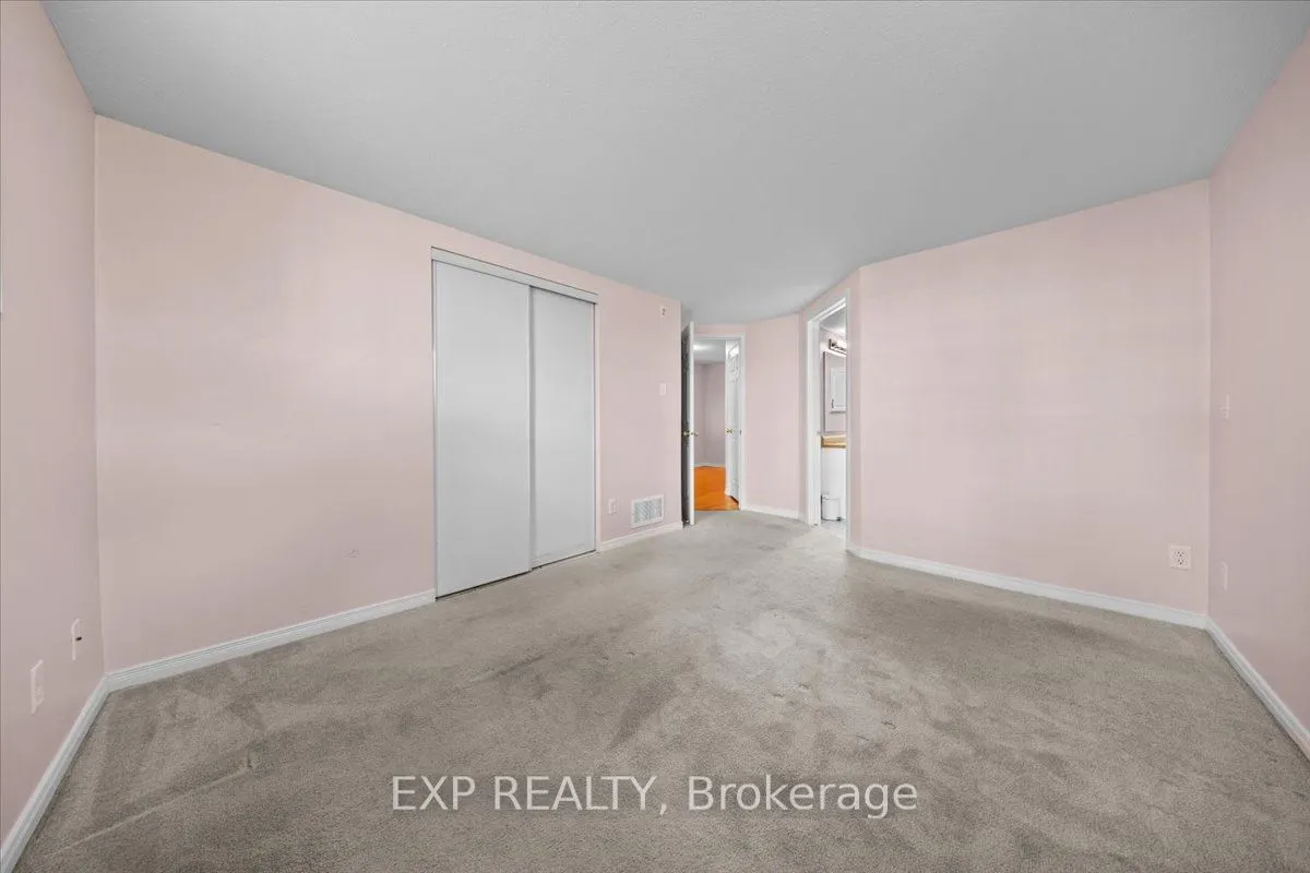 80 BRIARGATE Private, #1